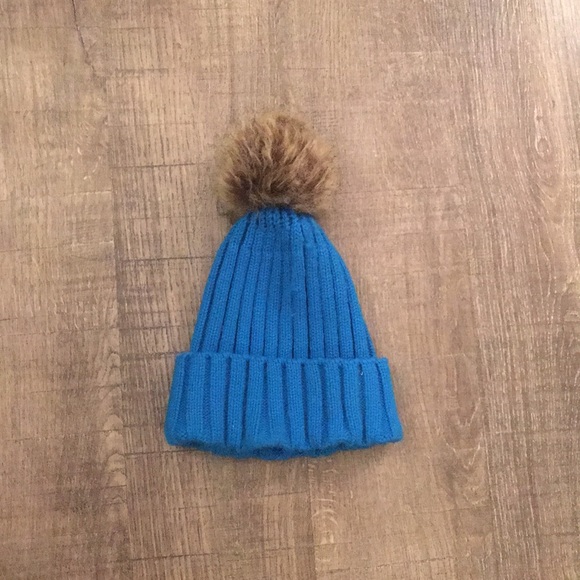 hat - Picture 1 of 1